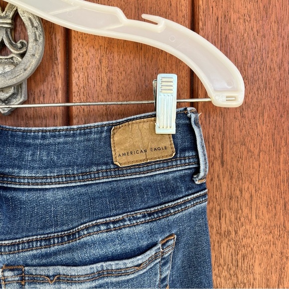 American Eagle Bootcut Jeans - Picture 5 of 9